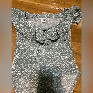 Princess Polly Green and White Patterned Body Suit